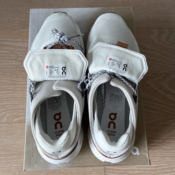 ON Running Couldnova Women Shoes Size 10 White Pearl - Picture 12 of 12